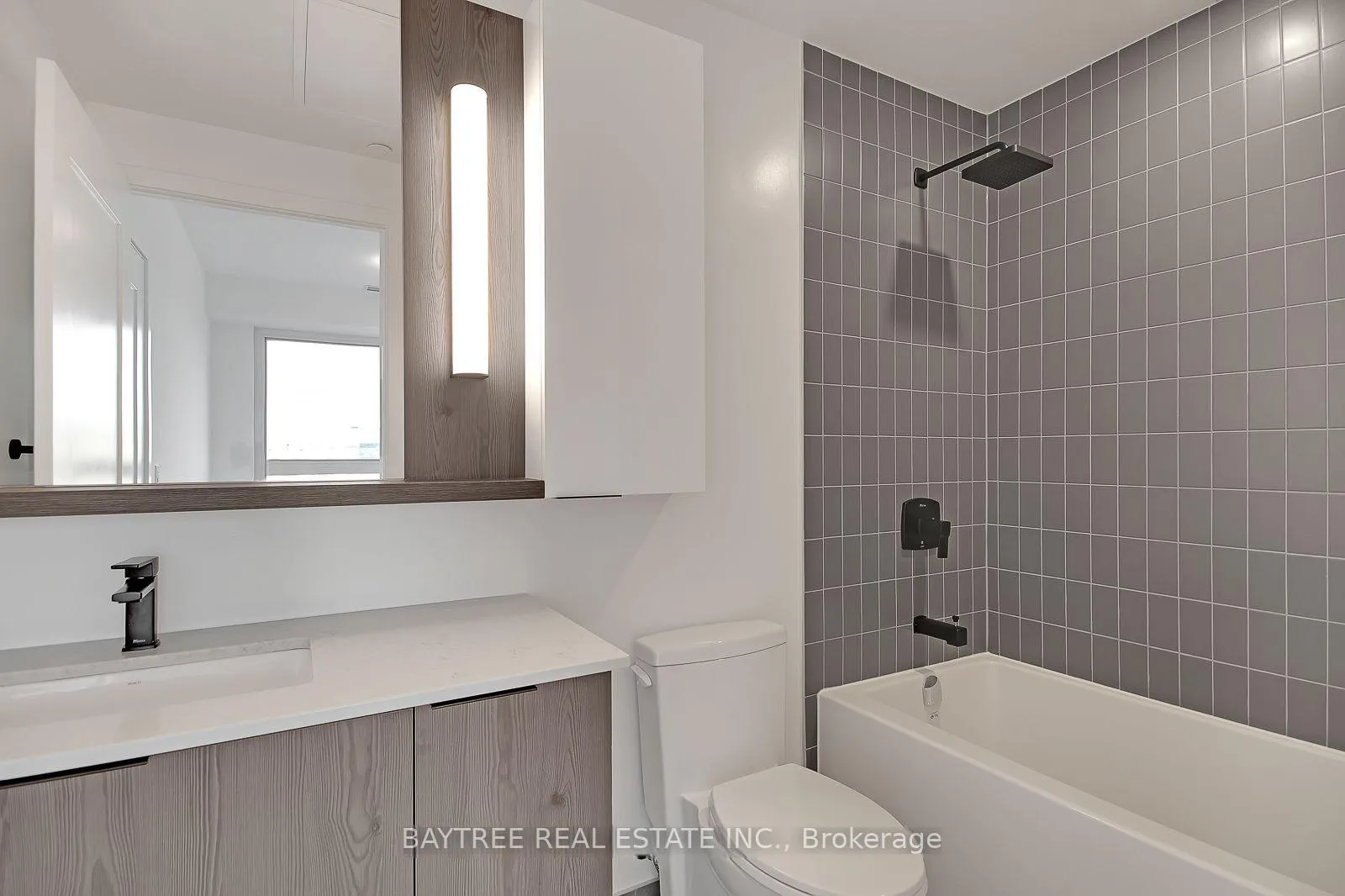 Photo 17 of Unit 407, 5 Defries Street, Toronto, Regent Park — HOMEH