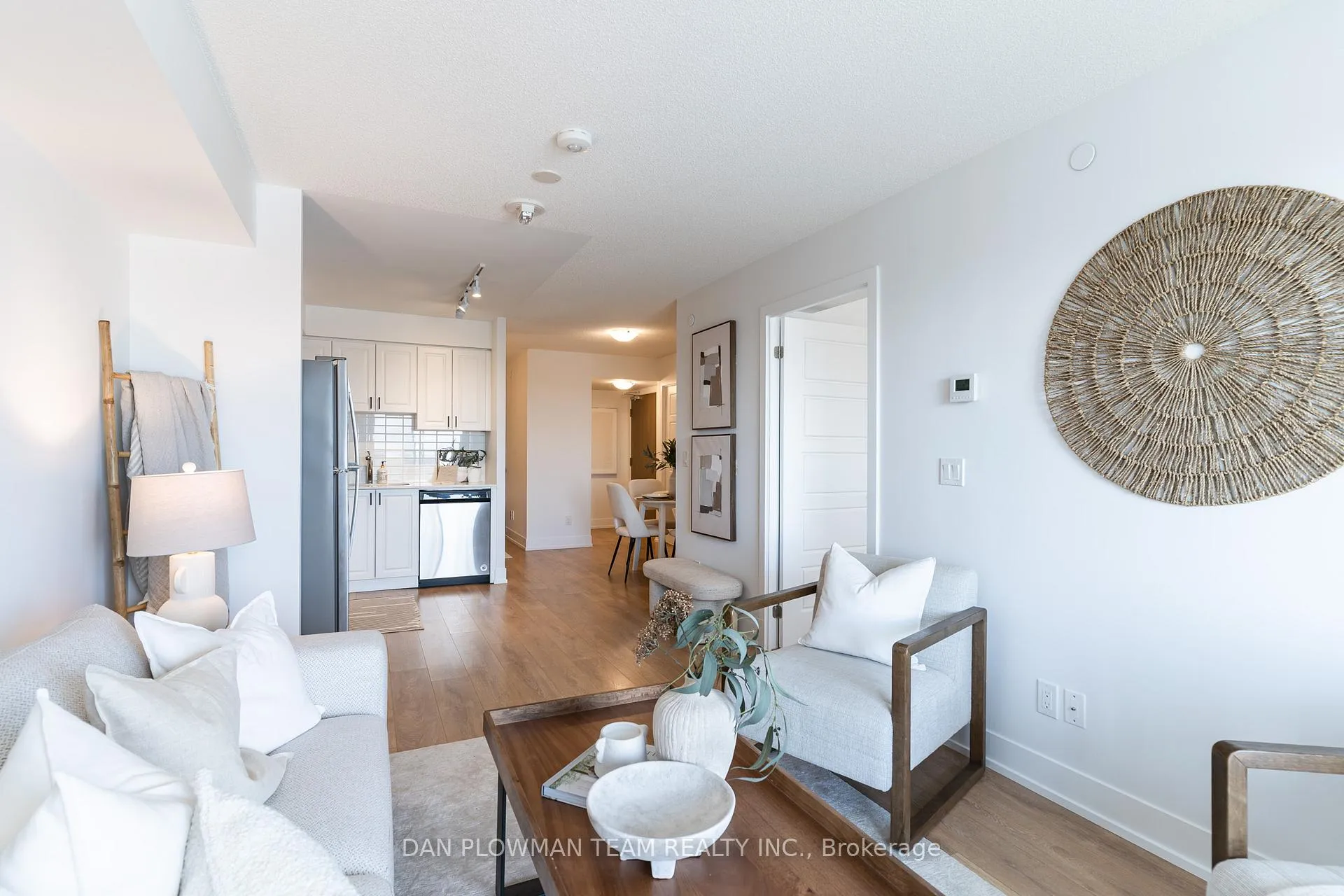 Photo 15 of Unit 1005, 1255 Bayly Street, Pickering, Bay Ridges — HOMEH