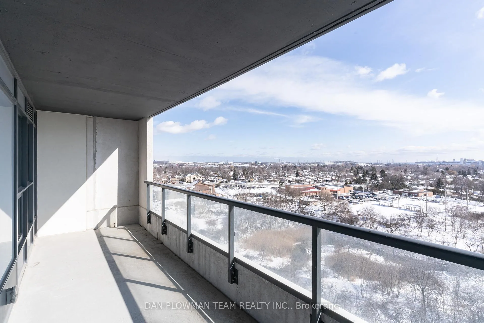 Photo 24 of Unit 1005, 1255 Bayly Street, Pickering, Bay Ridges — HOMEH