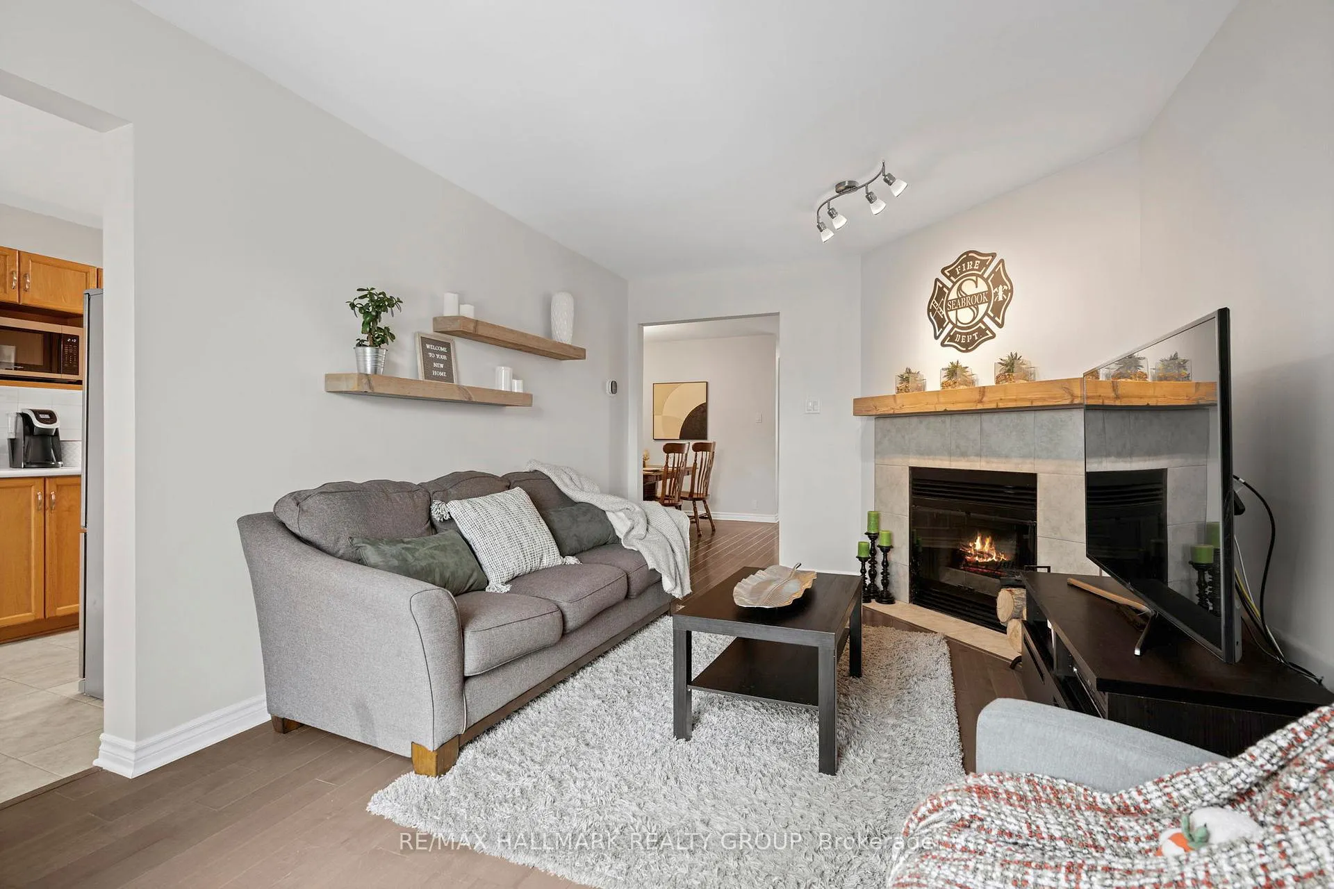 Photo 9 of 36 Cedarock Drive, Ottawa, Kanata - Bridlewood — HOMEH