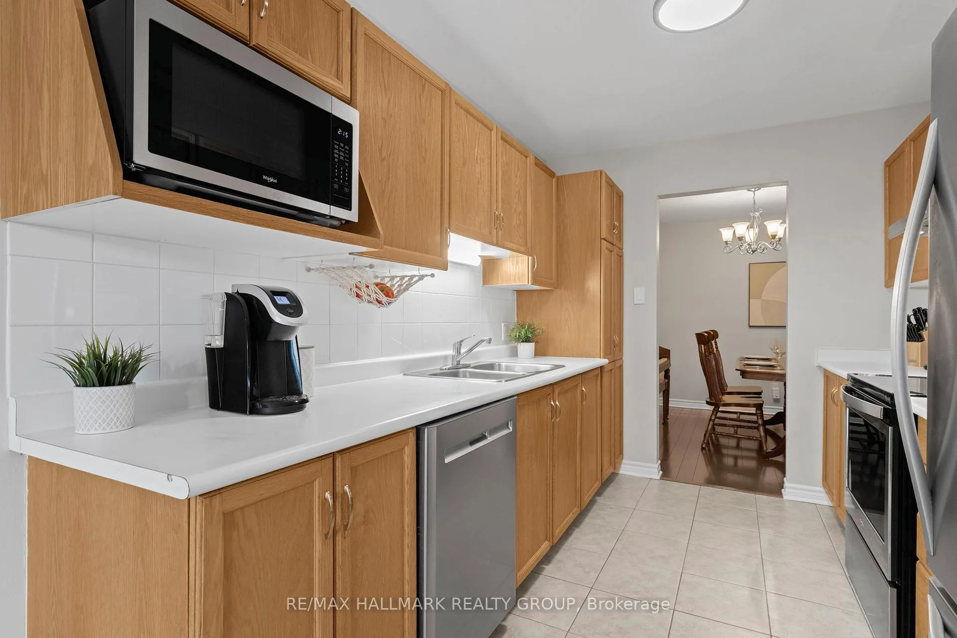 Photo 14 of 36 Cedarock Drive, Ottawa, Kanata - Bridlewood — HOMEH