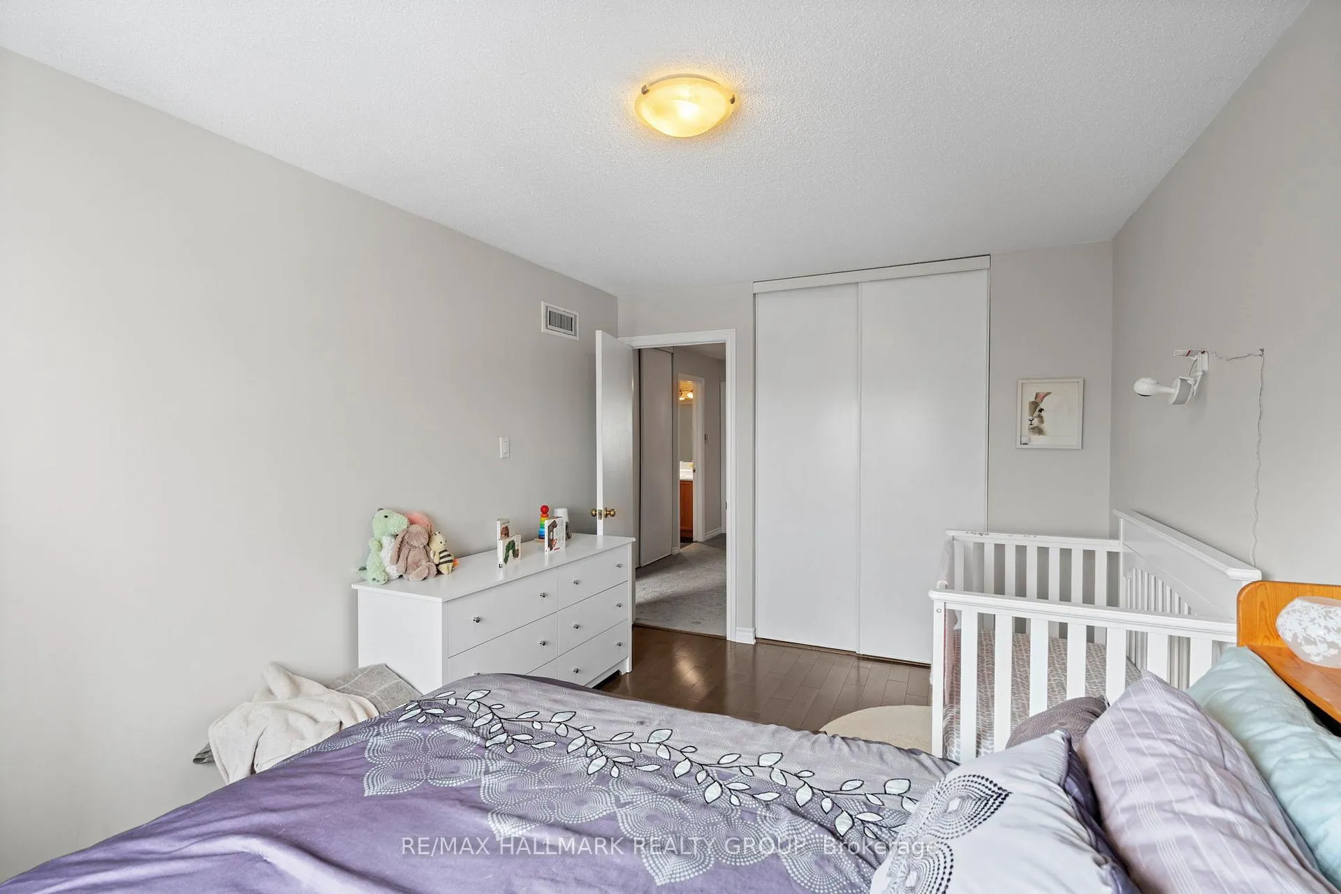 Photo 23 of 36 Cedarock Drive, Ottawa, Kanata - Bridlewood — HOMEH