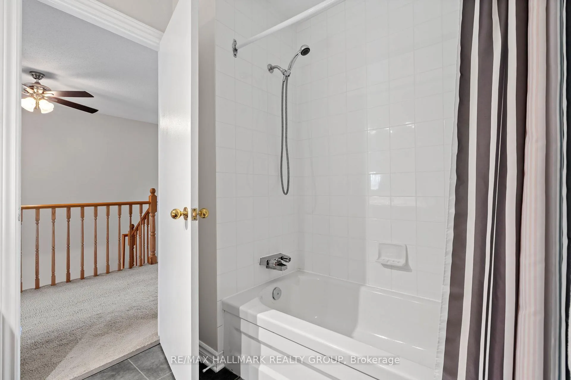 Photo 27 of 36 Cedarock Drive, Ottawa, Kanata - Bridlewood — HOMEH