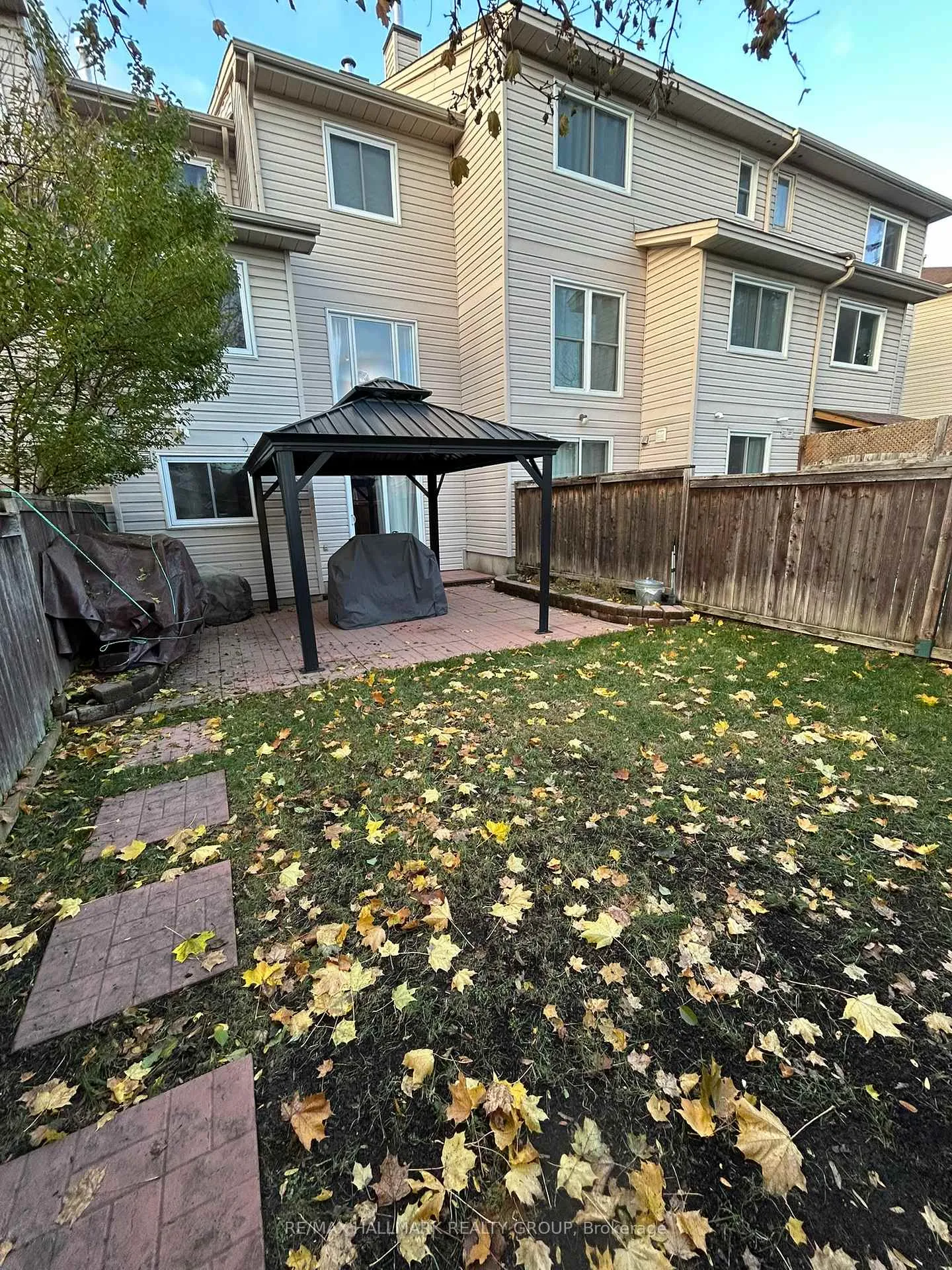 Photo 31 of 36 Cedarock Drive, Ottawa, Kanata - Bridlewood — HOMEH