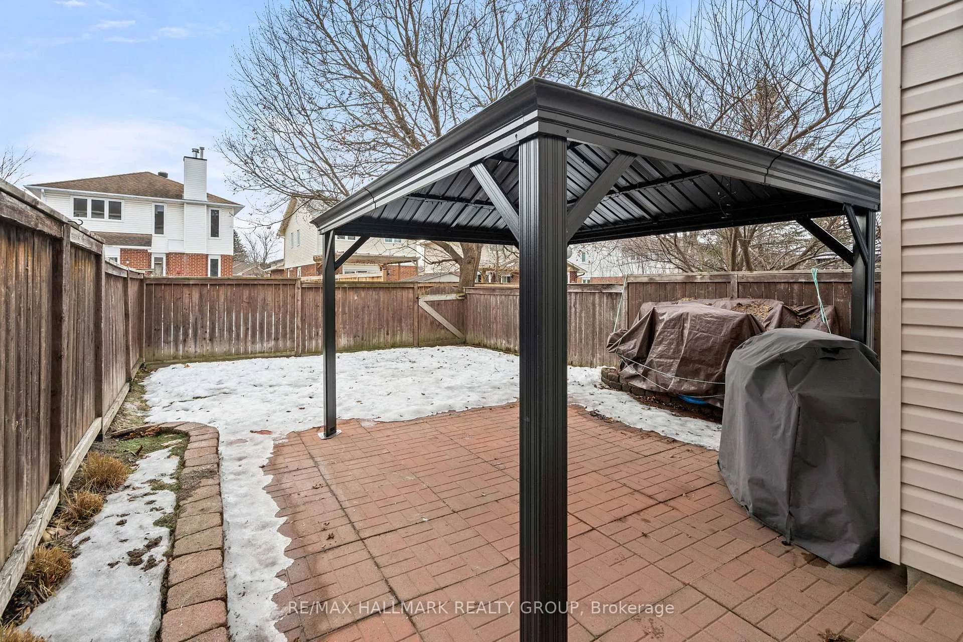 Photo 32 of 36 Cedarock Drive, Ottawa, Kanata - Bridlewood — HOMEH