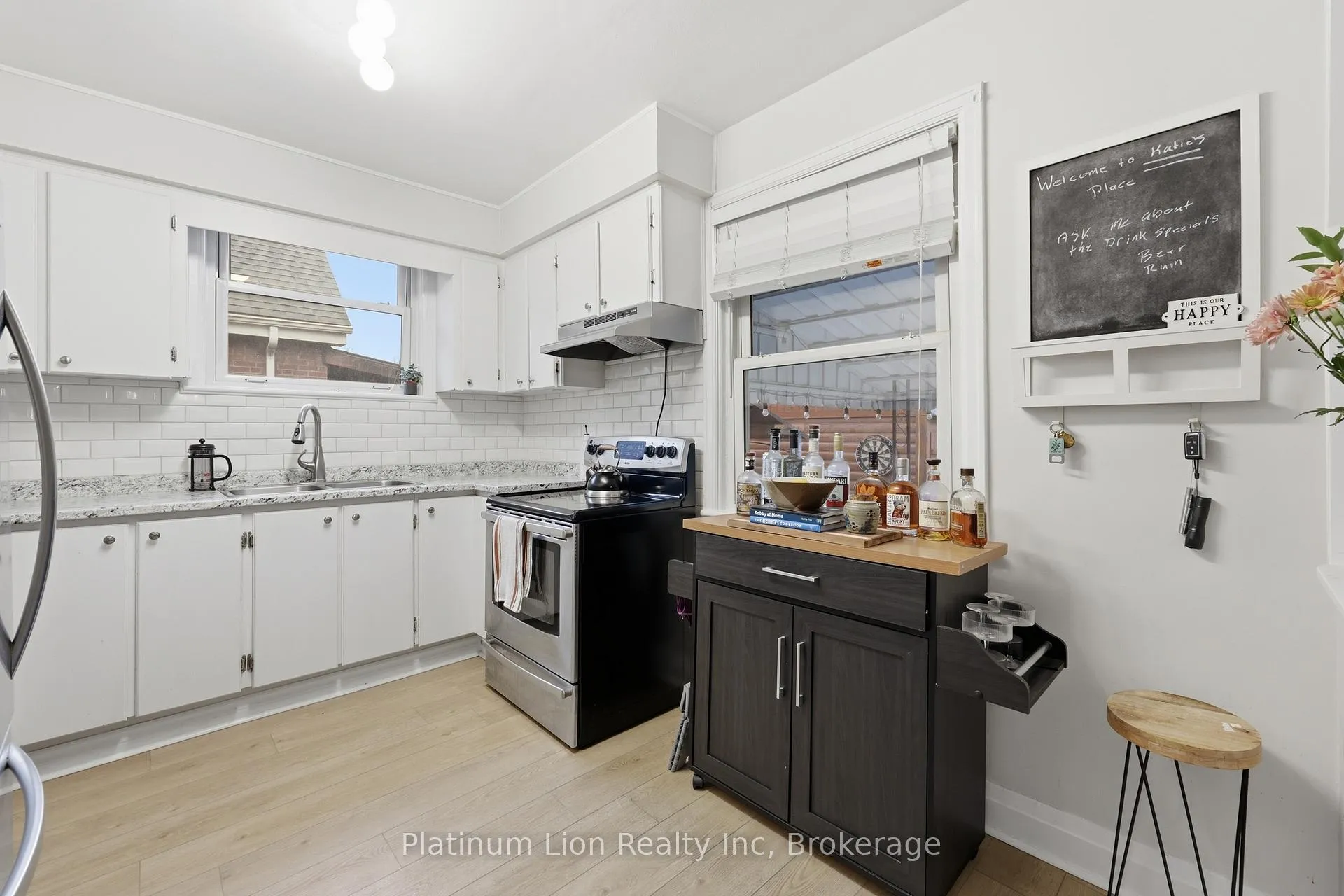 Photo 11 of 258 Cloverdale Avenue, Hamilton, Rosedale — HOMEH