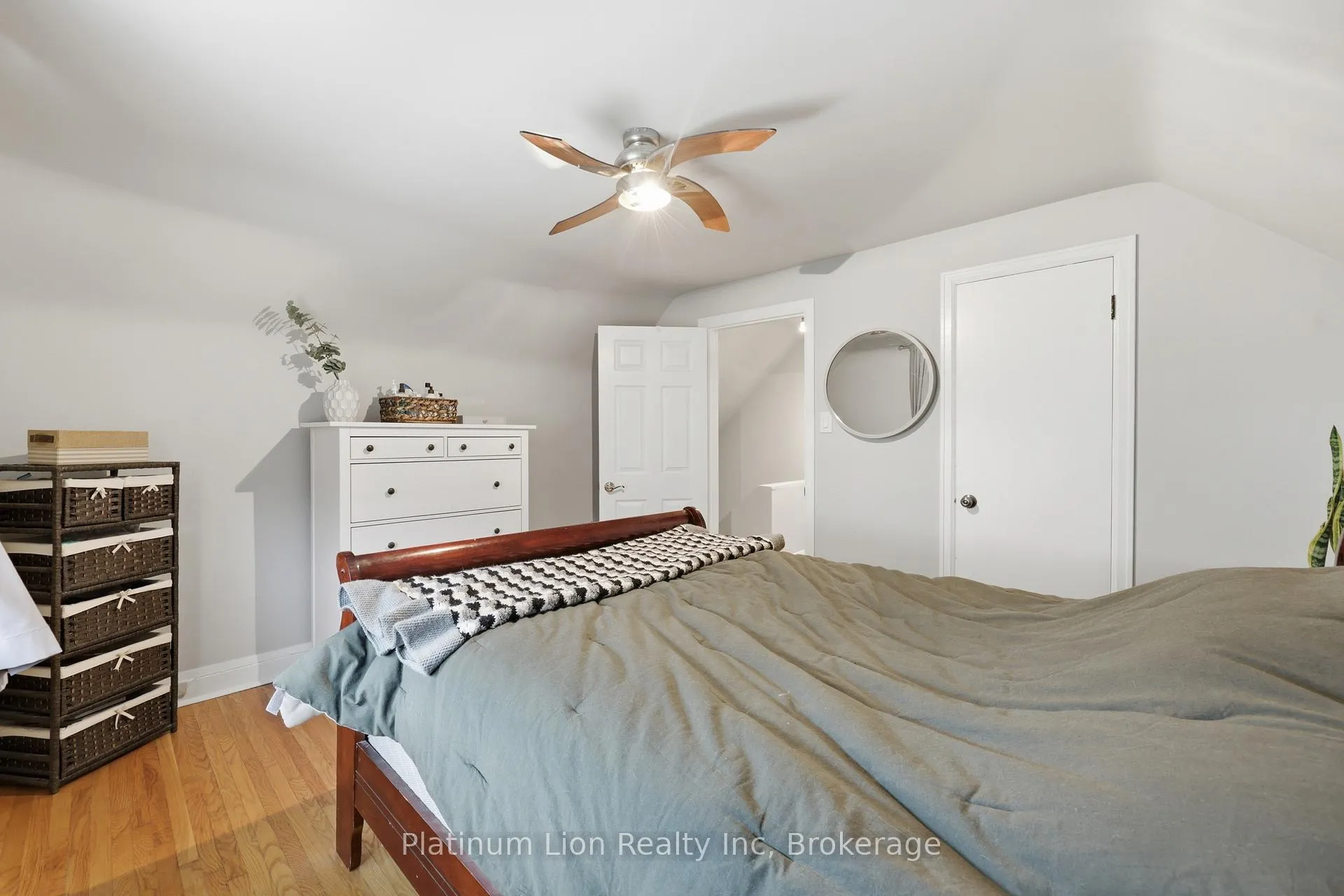 Photo 22 of 258 Cloverdale Avenue, Hamilton, Rosedale — HOMEH