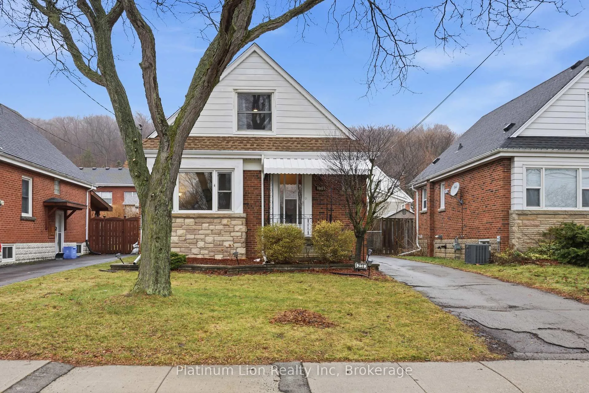 Photo 37 of 258 Cloverdale Avenue, Hamilton, Rosedale — HOMEH