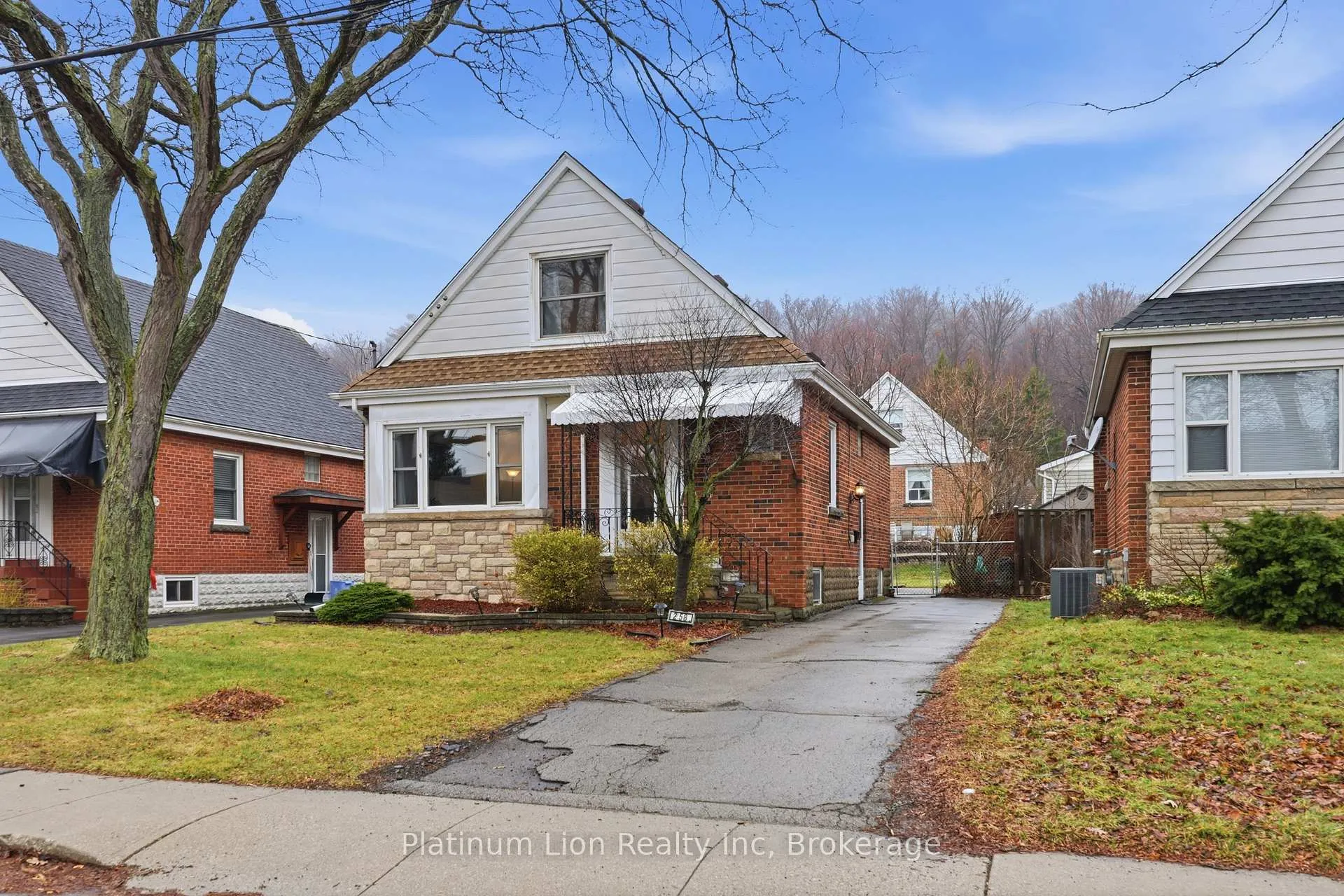 Photo 39 of 258 Cloverdale Avenue, Hamilton, Rosedale — HOMEH