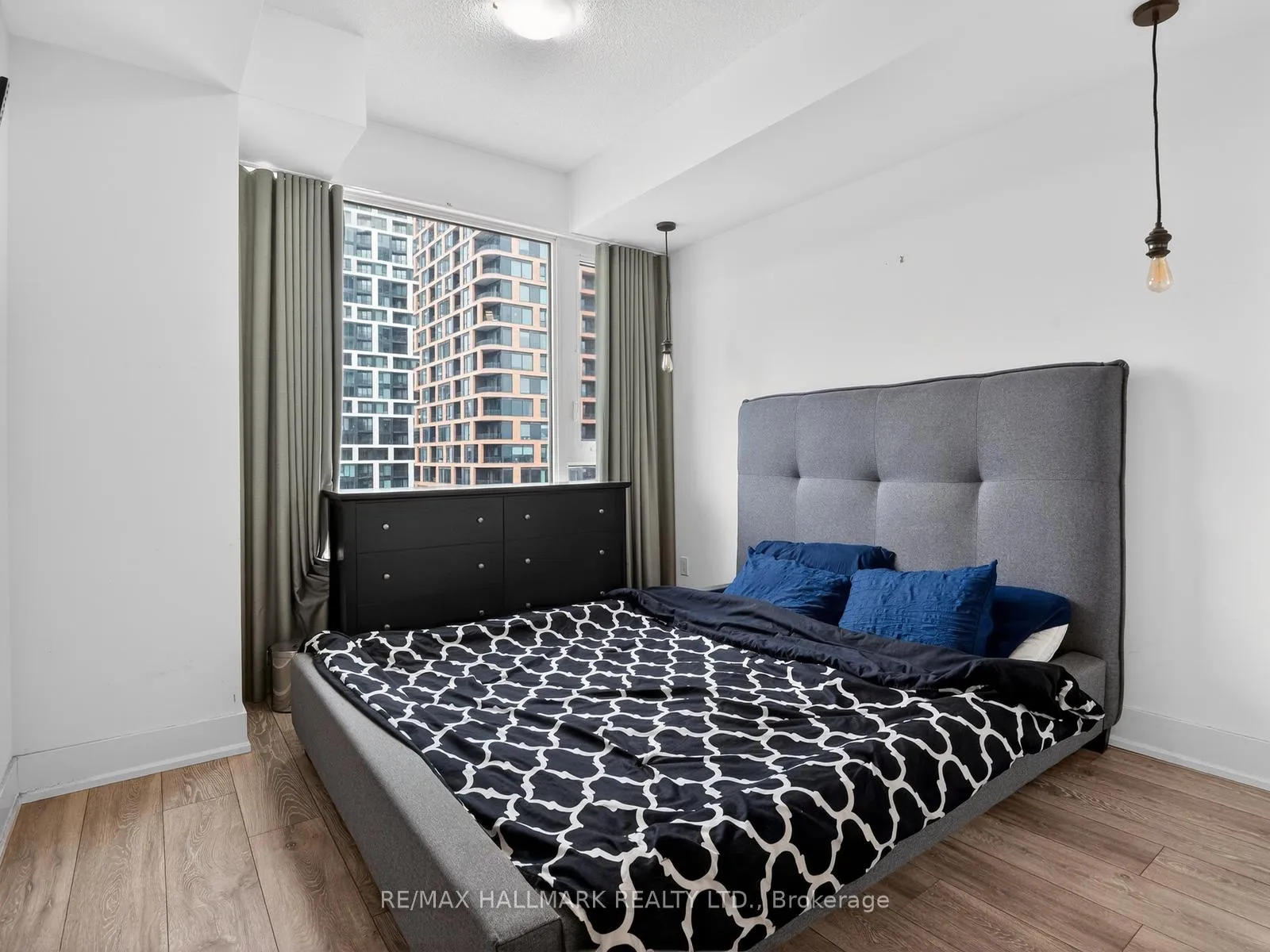 Photo 14 of Unit 1003, 180 Enterprise Boulevard, Markham, Unionville — HOMEH