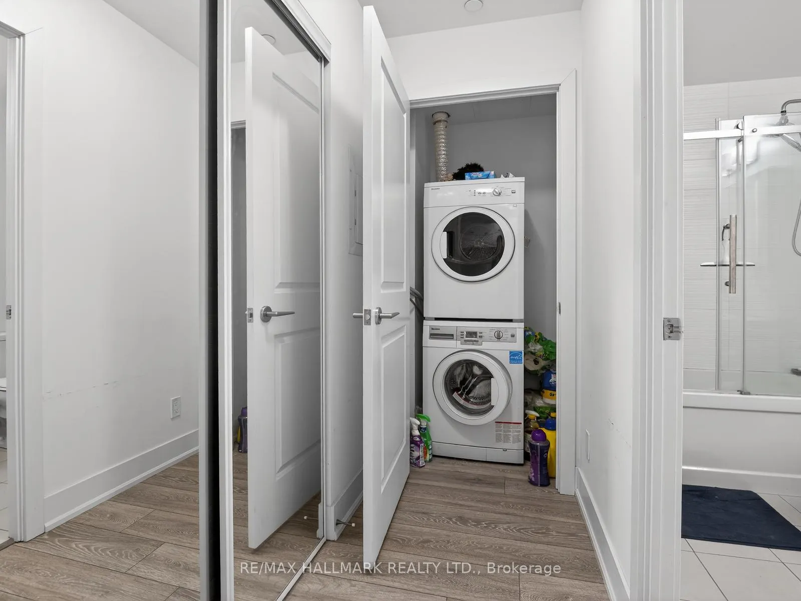 Photo 17 of Unit 1003, 180 Enterprise Boulevard, Markham, Unionville — HOMEH