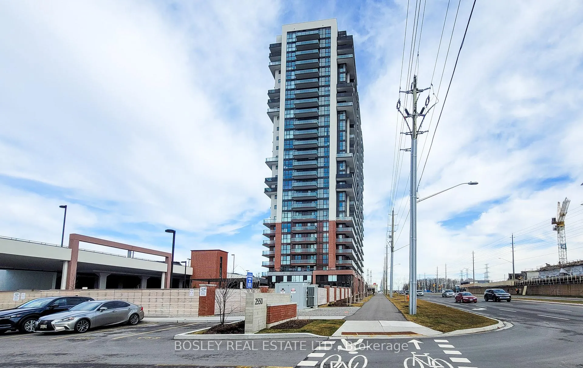 Photo 1 of Unit 2119, 2550 Simcoe Street N, Oshawa, Windfields — HOMEH