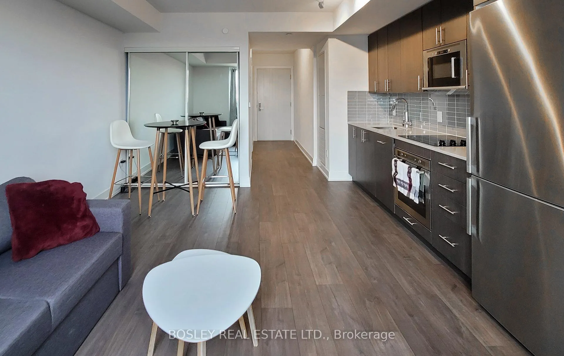 Photo 4 of Unit 2119, 2550 Simcoe Street N, Oshawa, Windfields — HOMEH