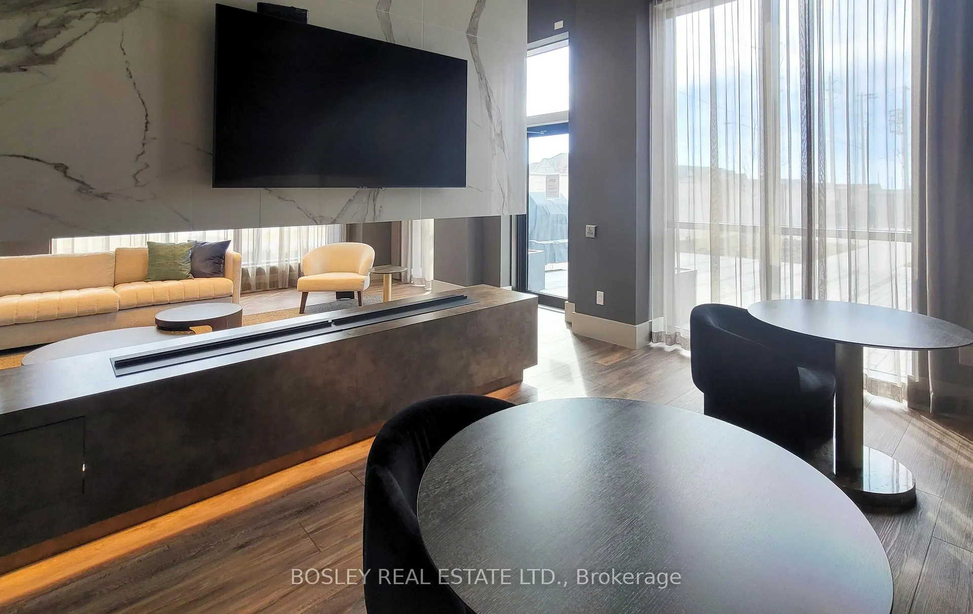 Photo 23 of Unit 2119, 2550 Simcoe Street N, Oshawa, Windfields — HOMEH