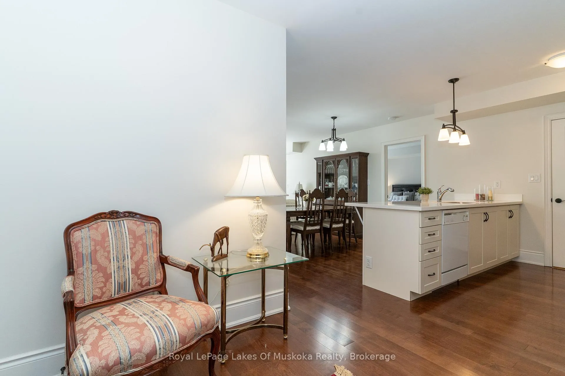 Photo 3 of Unit 304, 391B Manitoba Street, Bracebridge, Macaulay — HOMEH