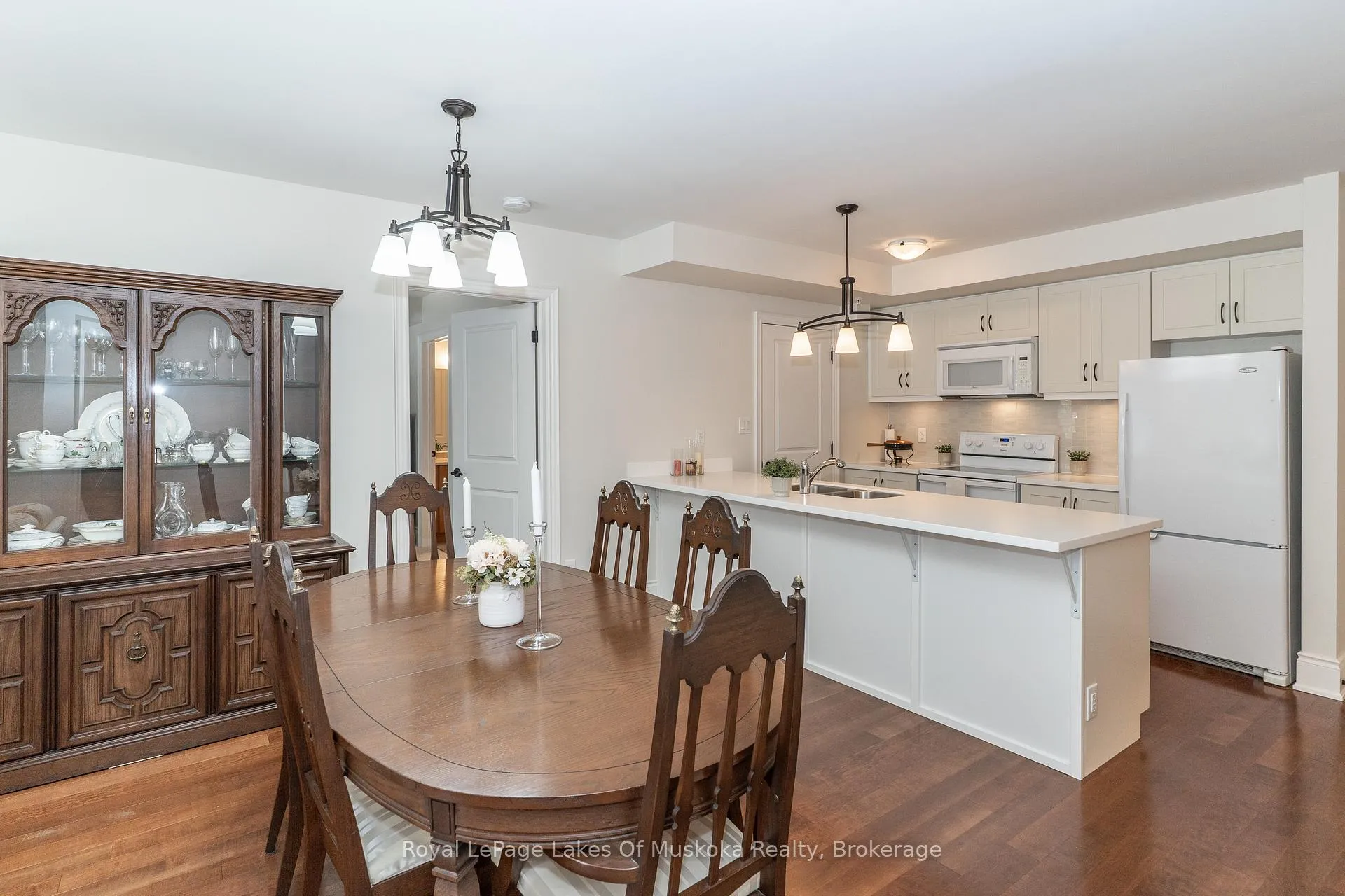 Photo 11 of Unit 304, 391B Manitoba Street, Bracebridge, Macaulay — HOMEH
