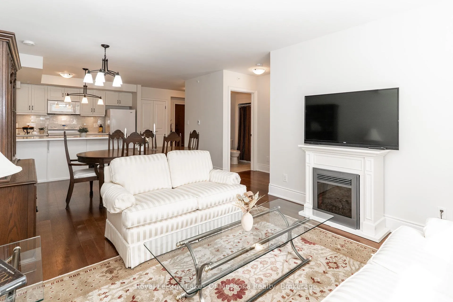 Photo 15 of Unit 304, 391B Manitoba Street, Bracebridge, Macaulay — HOMEH