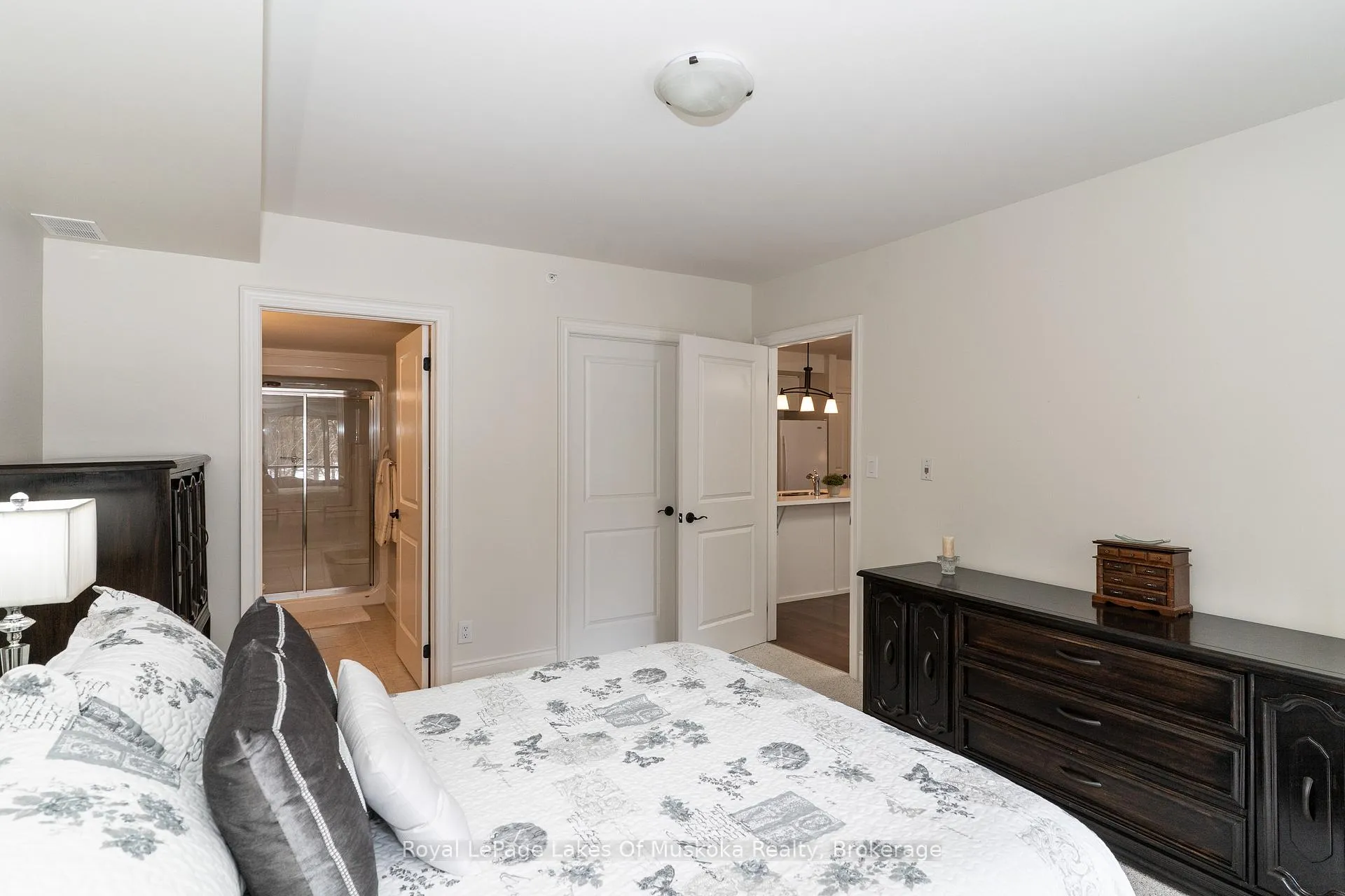 Photo 19 of Unit 304, 391B Manitoba Street, Bracebridge, Macaulay — HOMEH