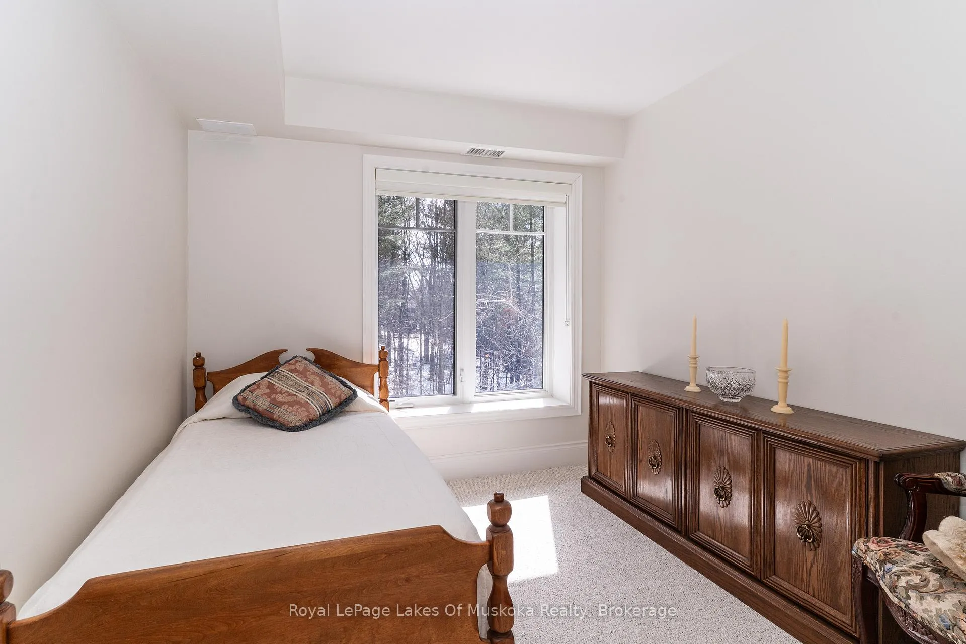 Photo 21 of Unit 304, 391B Manitoba Street, Bracebridge, Macaulay — HOMEH