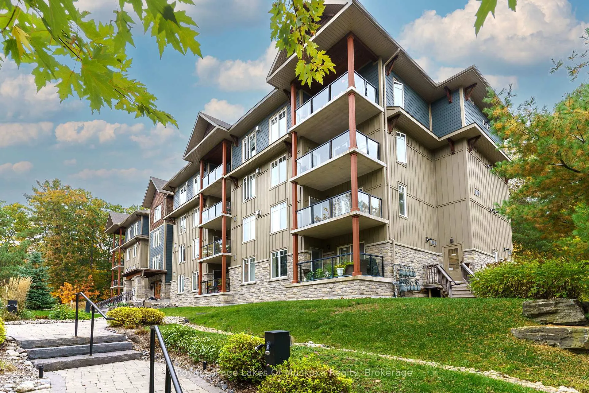 Photo 29 of Unit 304, 391B Manitoba Street, Bracebridge, Macaulay — HOMEH
