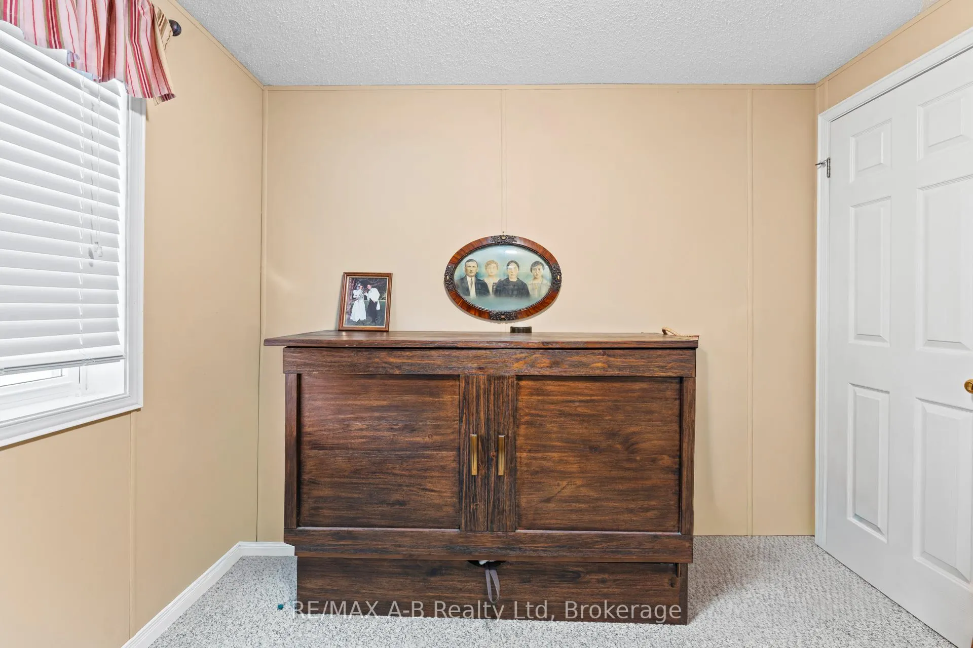 Photo 10 of Unit 936, 316489 31St Line, Zorra, Rural Zorra — HOMEH