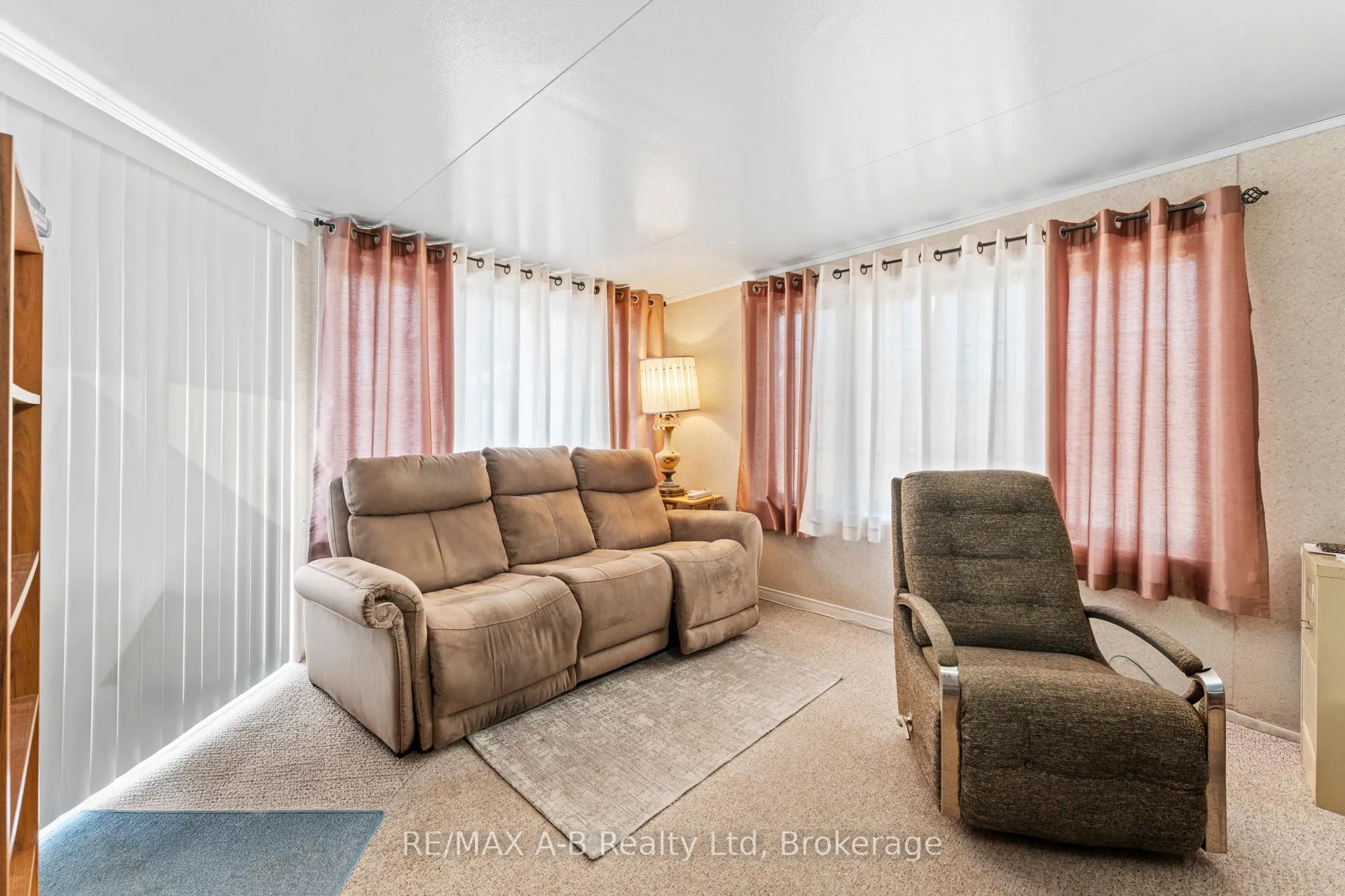 Photo 15 of Unit 936, 316489 31St Line, Zorra, Rural Zorra — HOMEH
