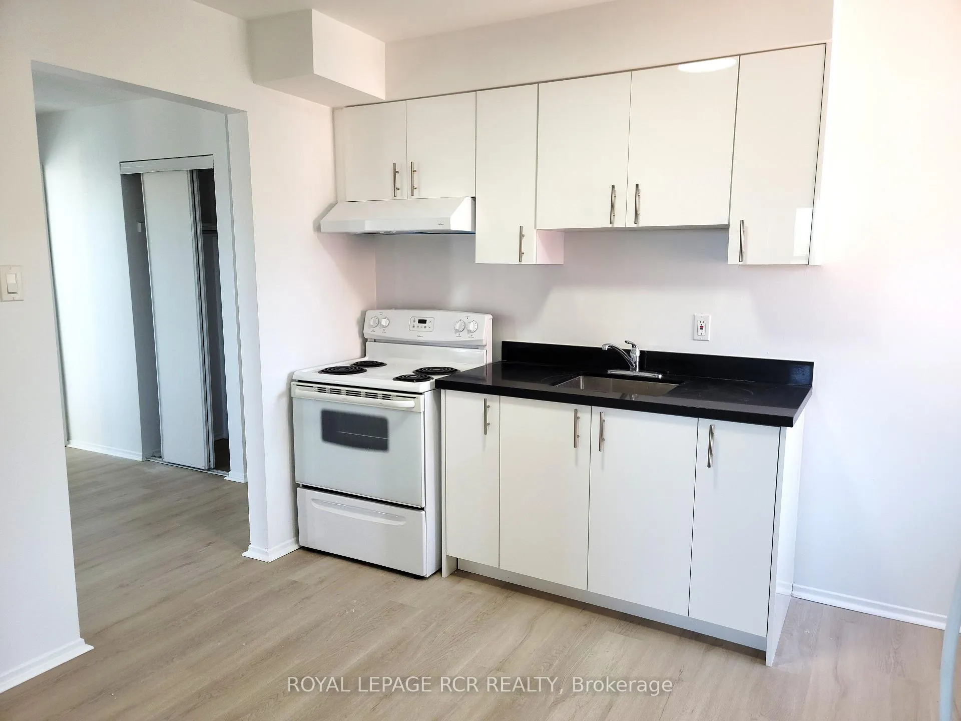 Photo 4 of Unit 218, 2 Orchard Heights Boulevard, Aurora, Hills of St Andrew — HOMEH