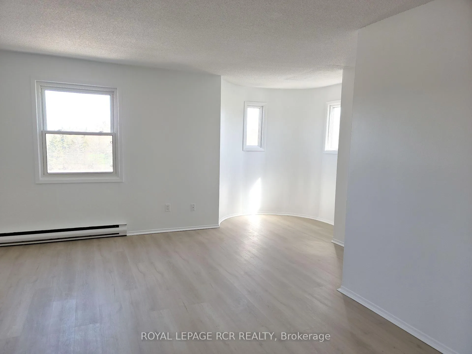 Photo 6 of Unit 218, 2 Orchard Heights Boulevard, Aurora, Hills of St Andrew — HOMEH