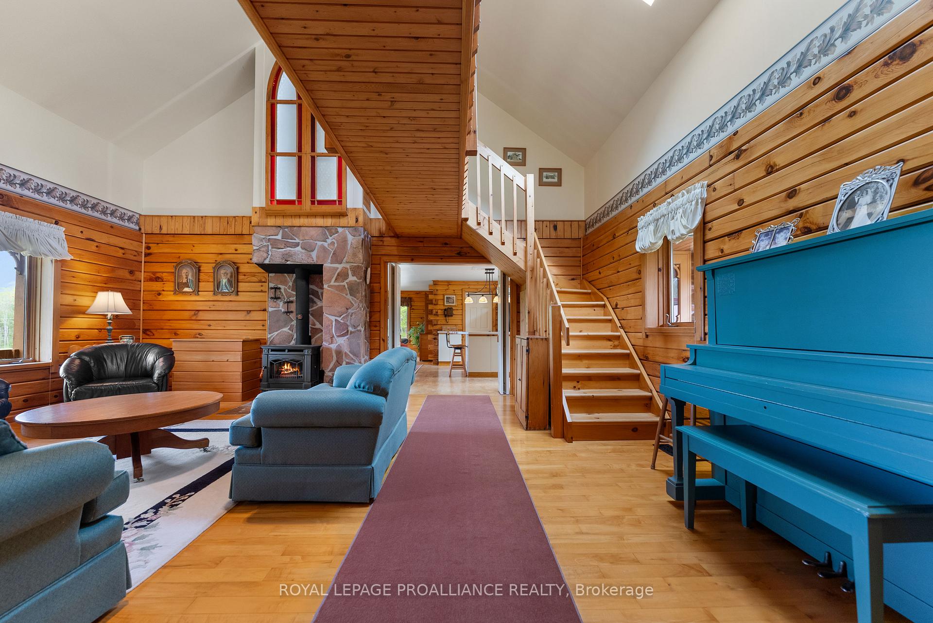 Photo 19 of 14892 Highway 62, Madoc — HOMEH