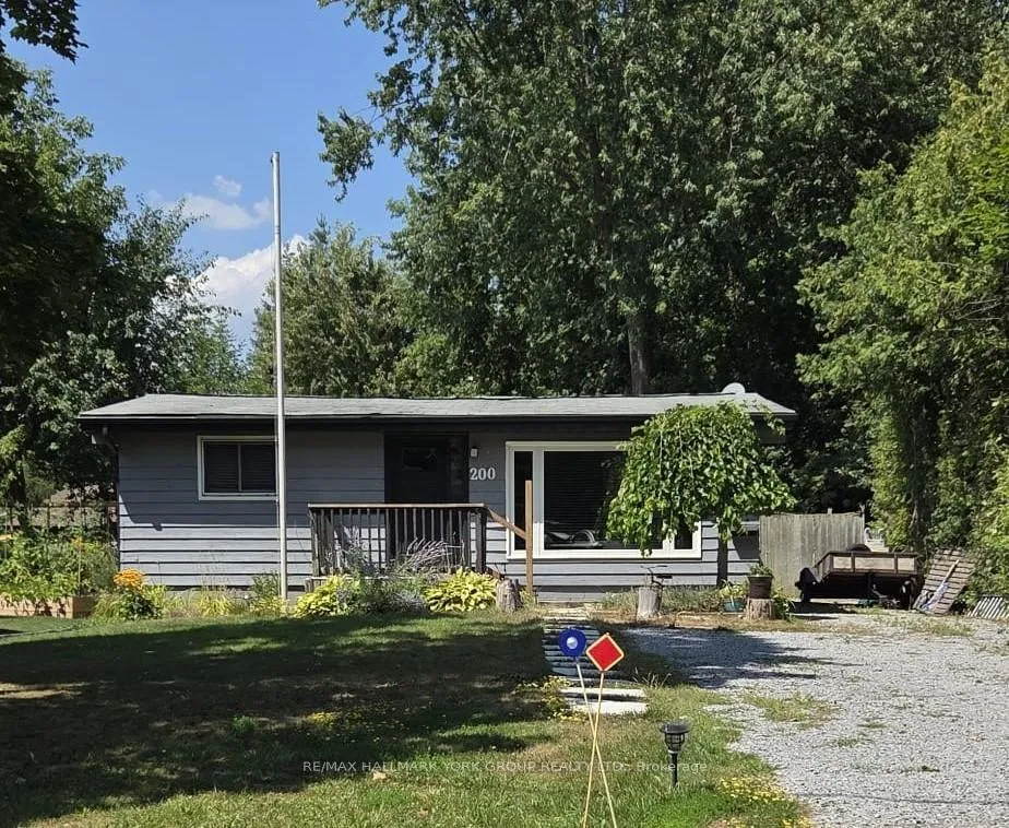 Photo 1 of 200 Spring Road, Georgina, Keswick North — HOMEH