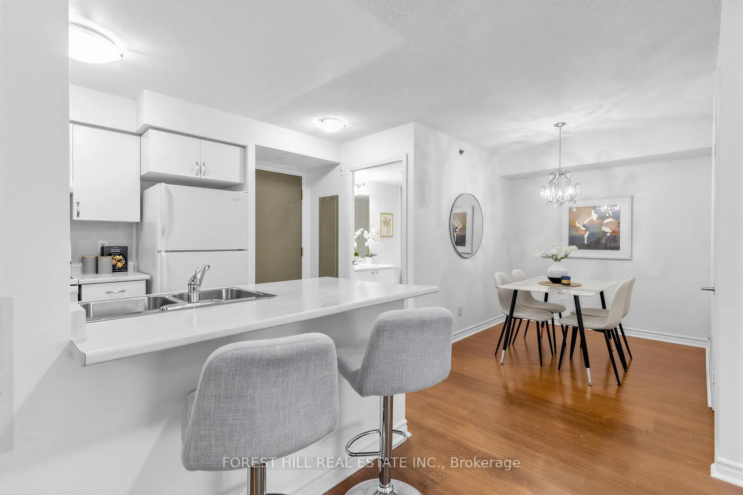 Photo 1 of Unit 226, 35 Saranac Boulevard, Toronto, Englemount-Lawrence — HOMEH