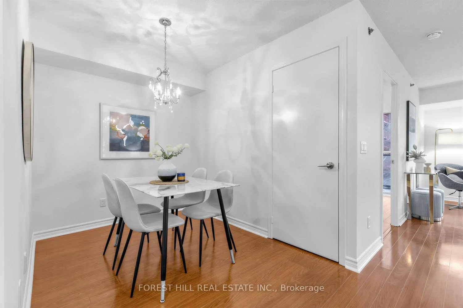 Photo 6 of Unit 226, 35 Saranac Boulevard, Toronto, Englemount-Lawrence — HOMEH