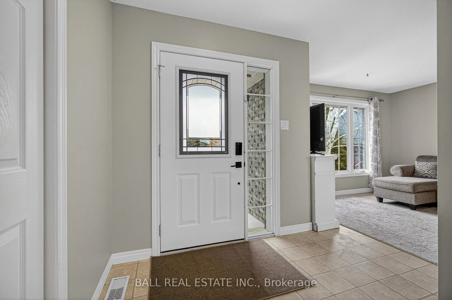 Photo 3 of 11 Francis Street, Selwyn — HOMEH
