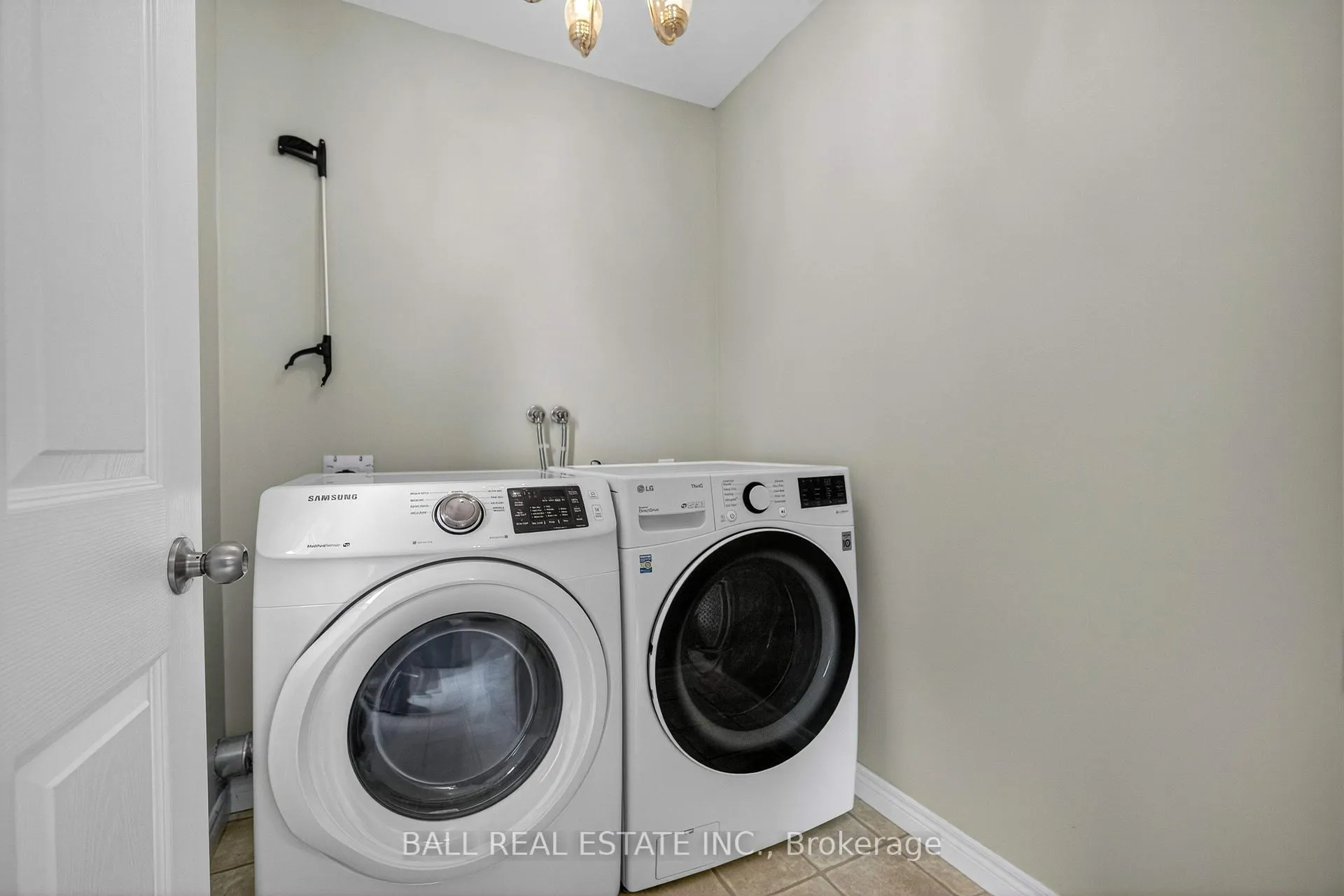 Photo 13 of 11 Francis Street, Selwyn — HOMEH