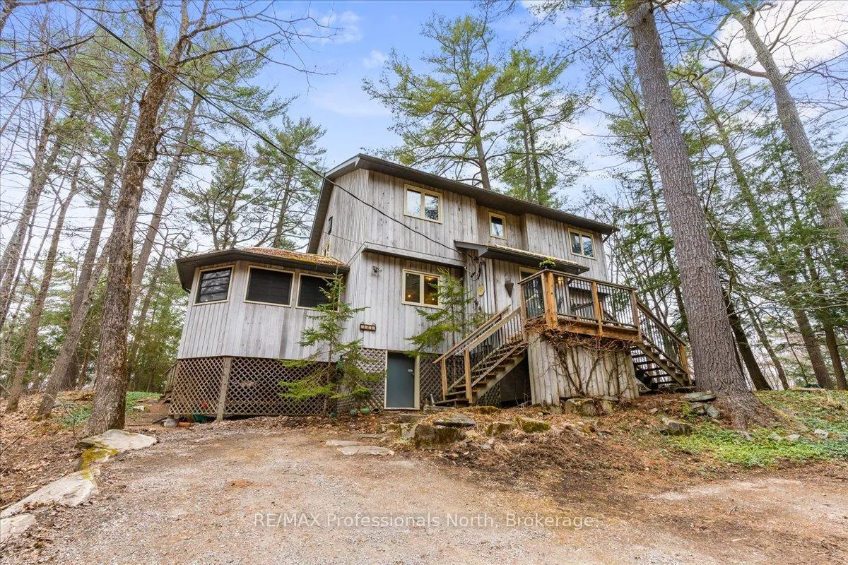 Photo 1 of 1032 Parallel Falls Lane, Minden Hills, Minden — HOMEH