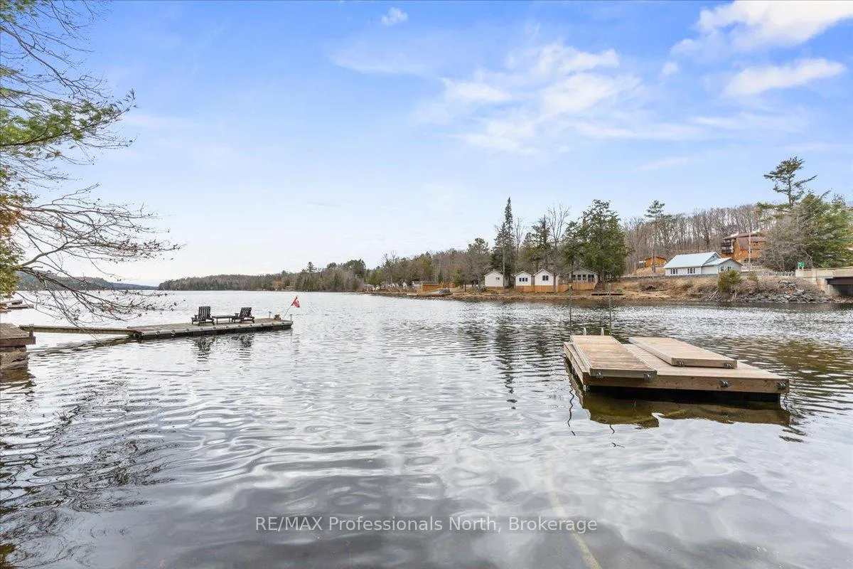 Photo 3 of 1032 Parallel Falls Lane, Minden Hills, Minden — HOMEH