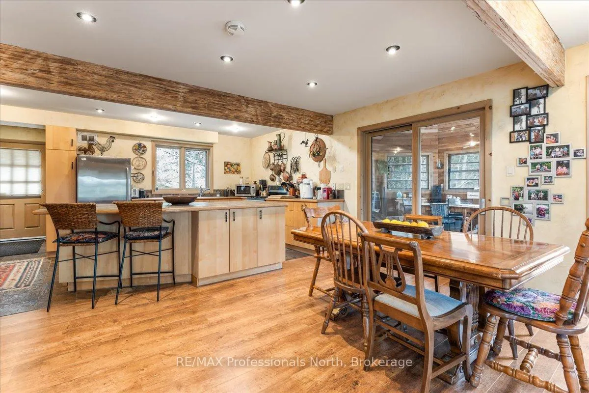 Photo 17 of 1032 Parallel Falls Lane, Minden Hills, Minden — HOMEH