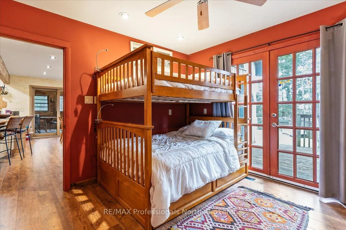 Photo 19 of 1032 Parallel Falls Lane, Minden Hills, Minden — HOMEH