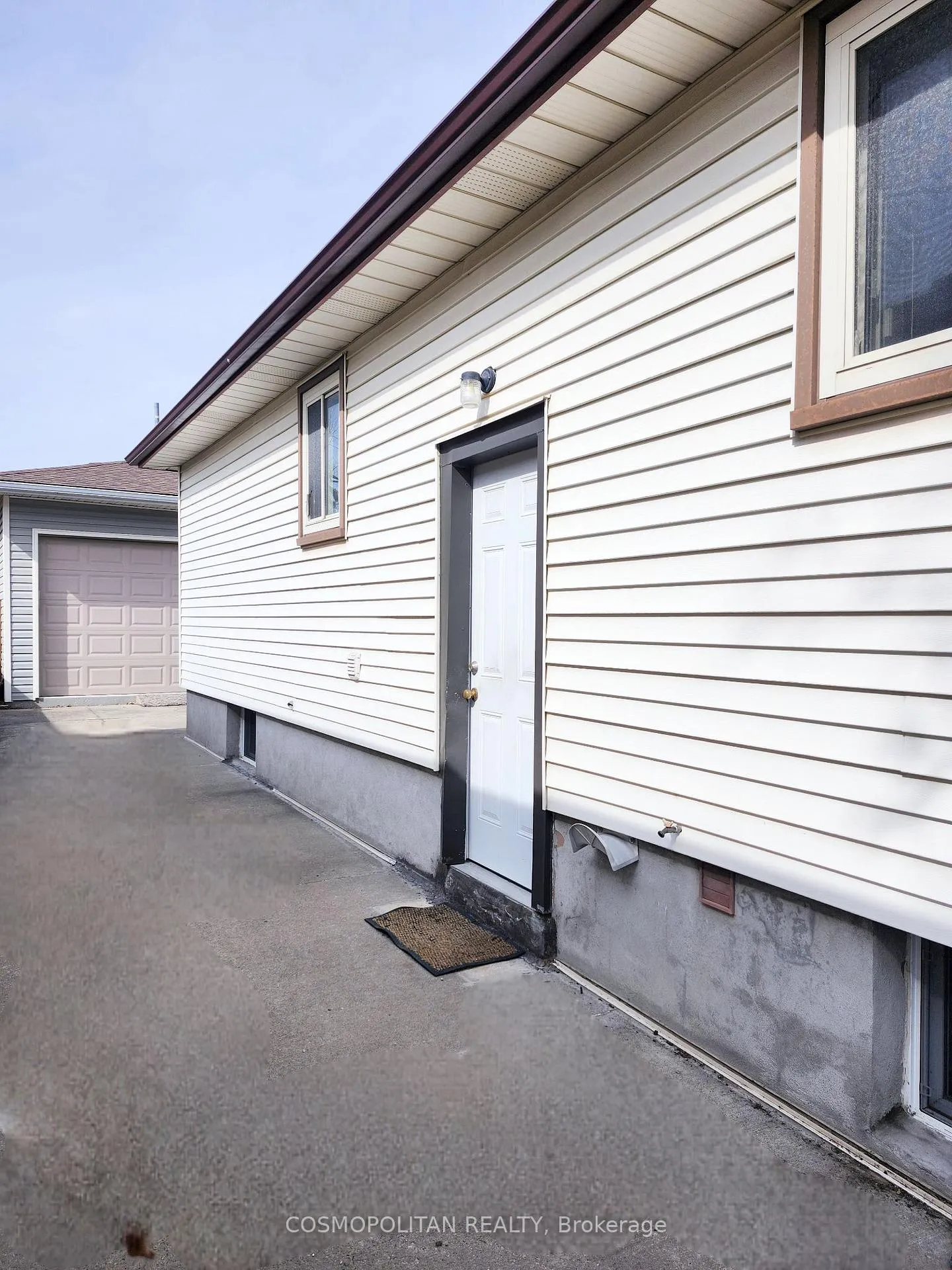 Photo 15 of 257 Grantham Avenue, St. Catharines, Facer — HOMEH