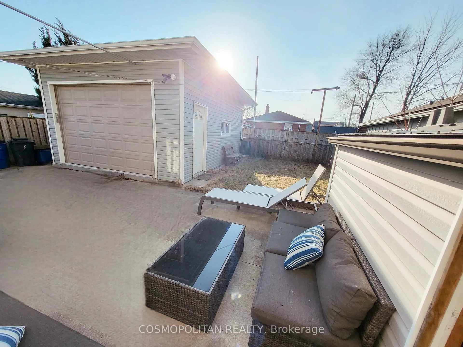 Photo 23 of 257 Grantham Avenue, St. Catharines, Facer — HOMEH