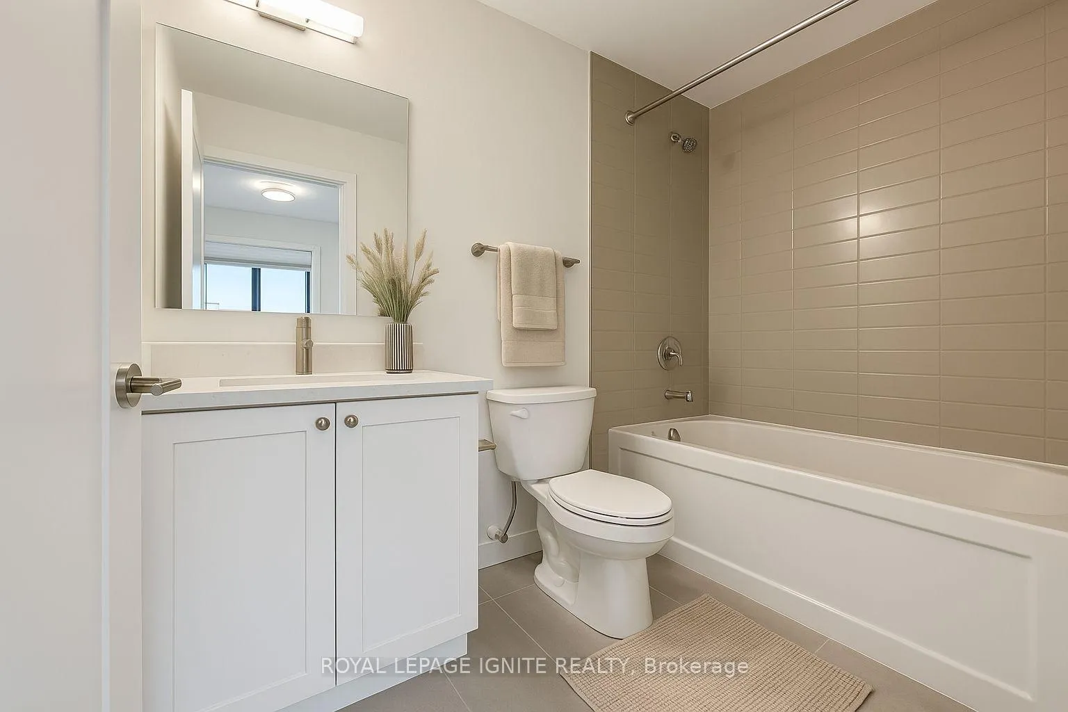 Photo 13 of Unit 513, 51 Clarington Boulevard, Clarington, Bowmanville — HOMEH