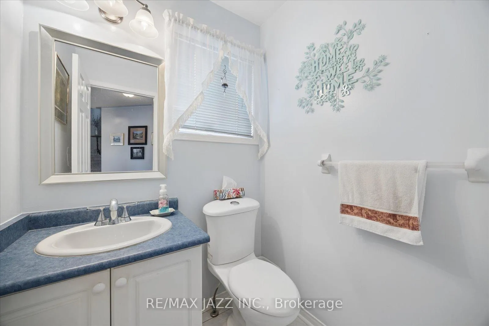 Photo 13 of 1395 Ashgrove Crescent, Oshawa, Pinecrest — HOMEH