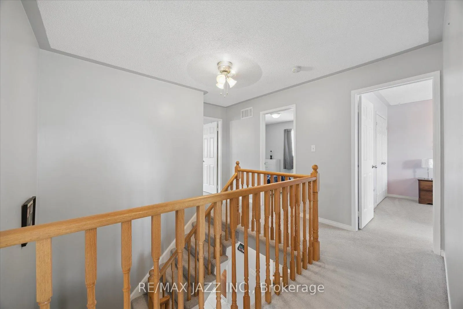 Photo 15 of 1395 Ashgrove Crescent, Oshawa, Pinecrest — HOMEH