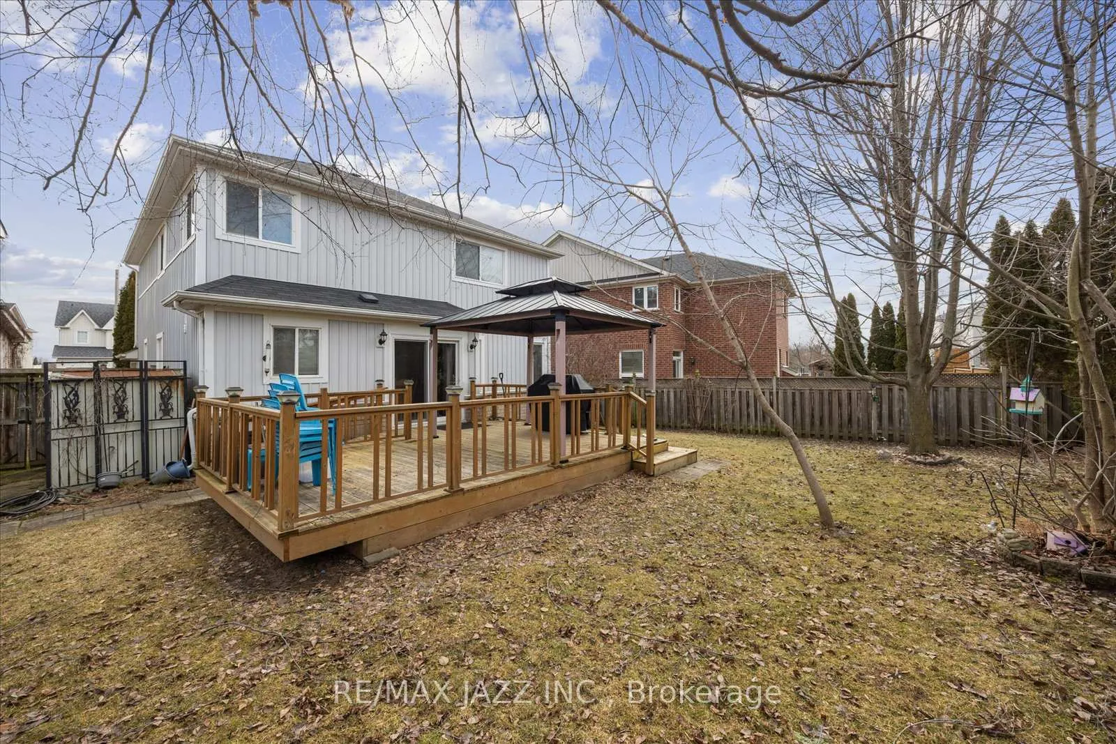 Photo 23 of 1395 Ashgrove Crescent, Oshawa, Pinecrest — HOMEH