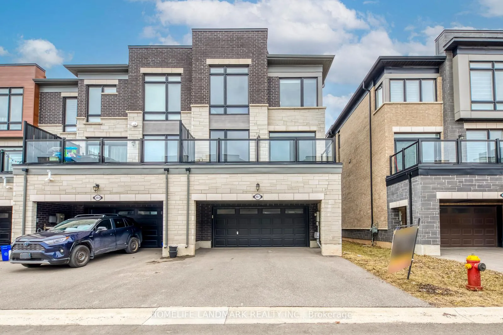 Photo 42 of Unit Unit 7 -, 2485 Badger Crescent, Oakville, Glen Abbey — HOMEH