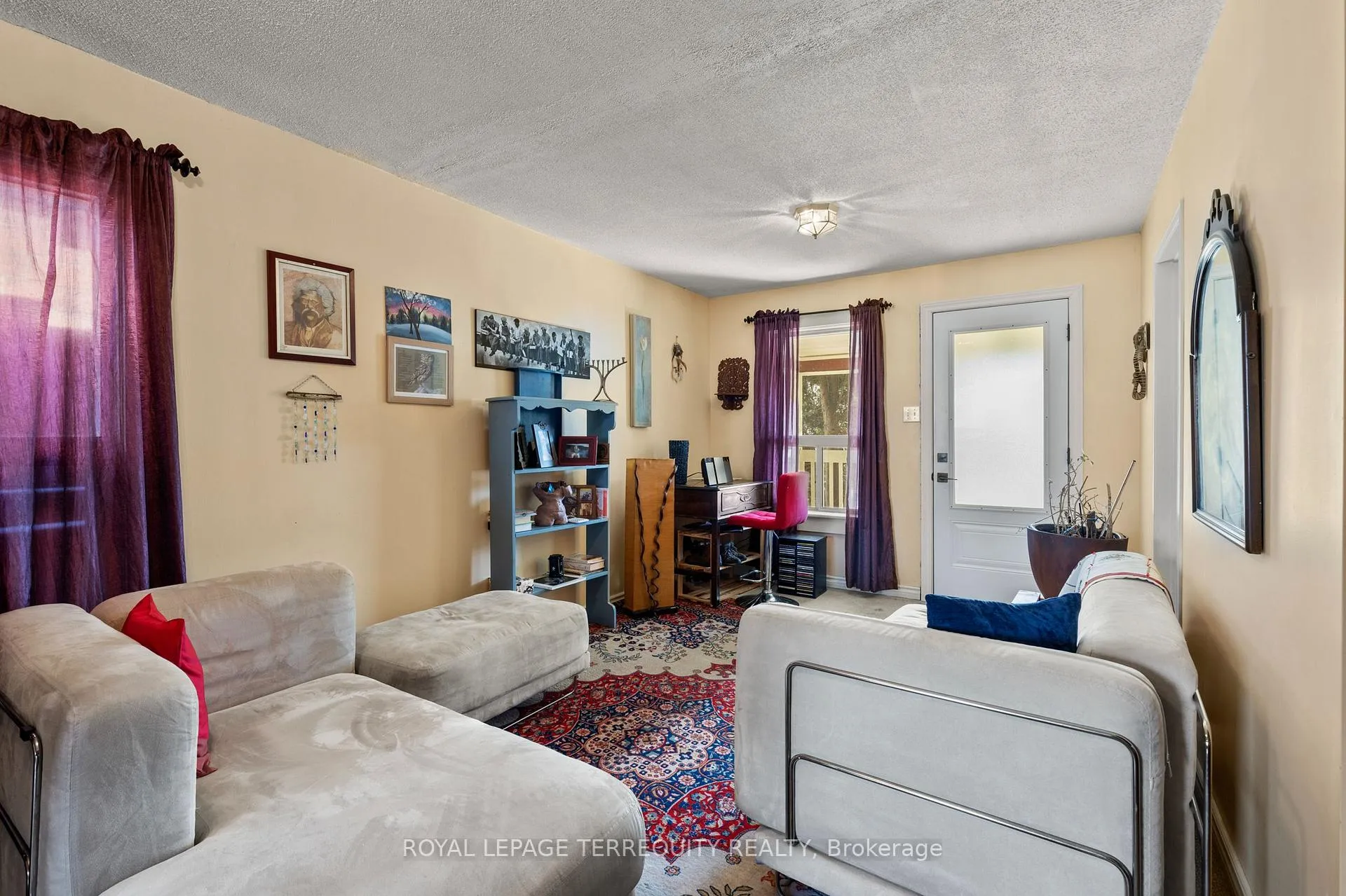 Photo 3 of 36 East 24th Street, Hamilton, Eastmount — HOMEH