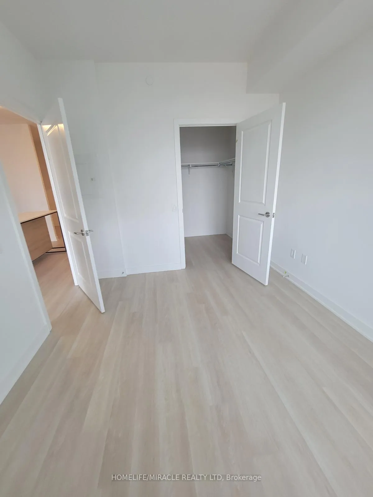 Photo 11 of Unit 3109, 30 Upper Mall Way, Vaughan, Brownridge — HOMEH