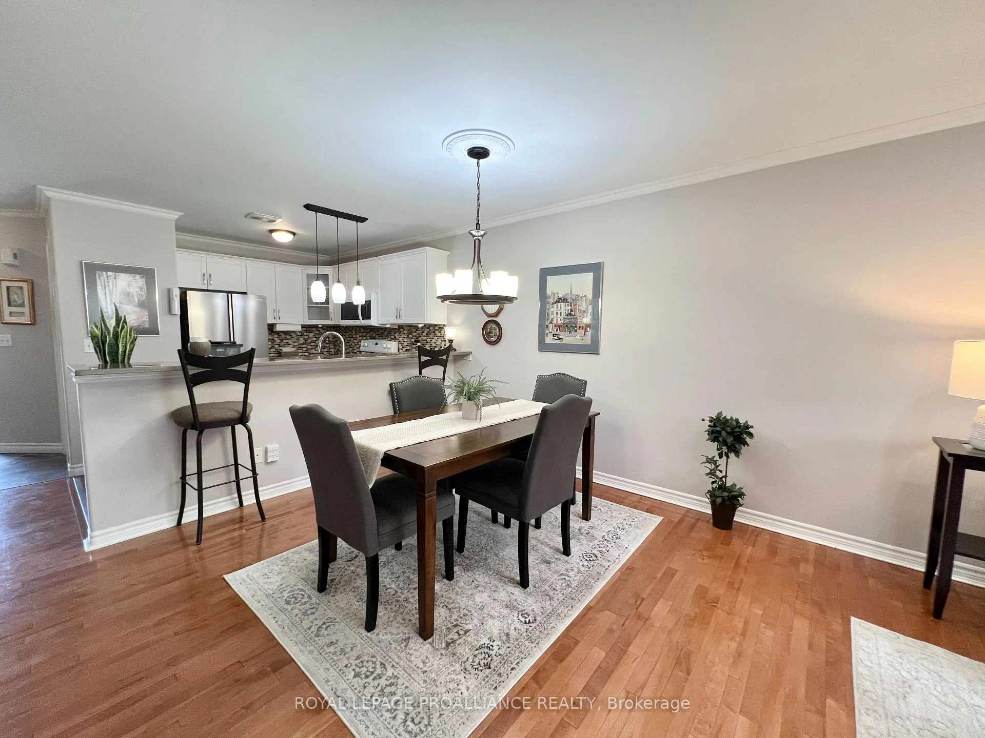 Photo 8 of Unit 13, 35 Albion Street, Belleville, Belleville Ward — HOMEH