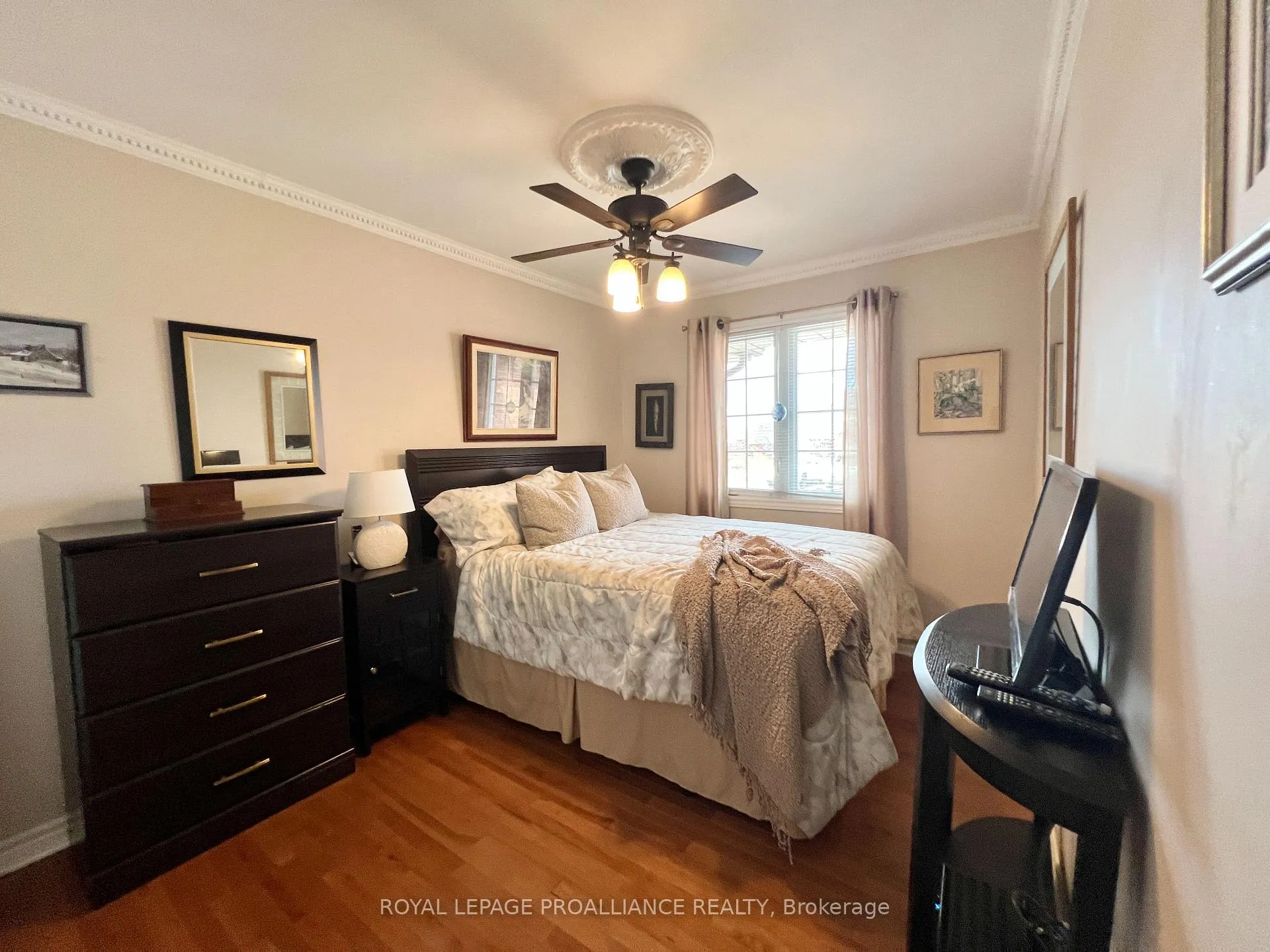 Photo 16 of Unit 13, 35 Albion Street, Belleville, Belleville Ward — HOMEH