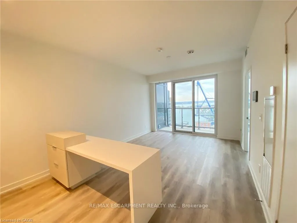 Photo 4 of Unit 2206, 370 Martha Street, Burlington, Brant — HOMEH